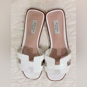 Steven New York by Steve Madden White Croc-Embossed Women's Slide Sandals/ NWOT